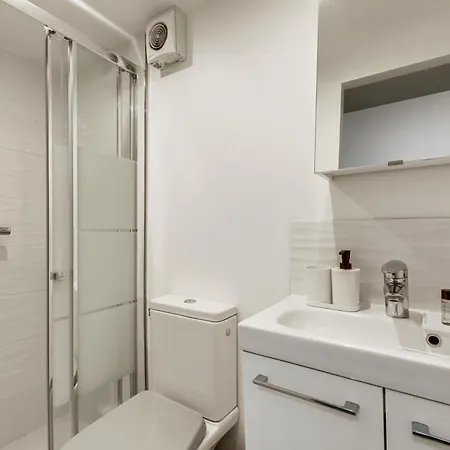 Cosy Avec Mezzanine Au Ceur D'un Quartier Vivant Apartmán